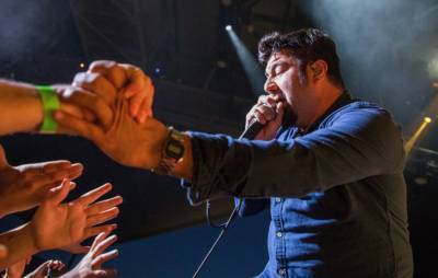 Deftones look to be teasing a new announcement, blacking out their socials - www.nme.com