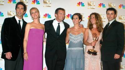 Hollywood Flashback: 'Friends' Finally Won the Best Comedy Emmy in 2002 - www.hollywoodreporter.com