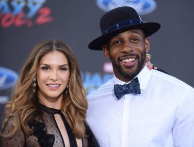 Stephen ‘tWitch’ Boss & Allison Holker Dish On 10-Year Anniversary & Raising Baby Zaia In A Pandemic (Exclusive) - etcanada.com