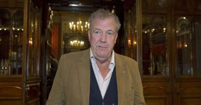 Jeremy Clarkson verbally abused for shopping without wearing a face mask - www.msn.com - Britain