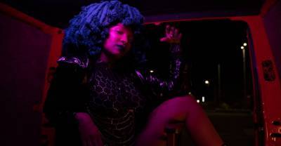 Moonchild Sanelly is on the prowl in the “Where De Dee Kat” video - www.thefader.com - South Africa - city Sanelly