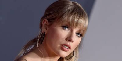 Taylor Swift Comes After Trump's 'Calculated Dismantling of USPS' on Twitter - www.elle.com - USA