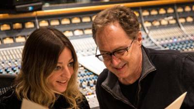 ‘Little Fires Everywhere’ Composers Mark Isham & Isabella Summers Talk Moment Of Creative Breakthrough On Hulu Miniseries - deadline.com