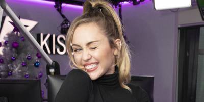 Miley Cyrus Set To Perform at VMAs 2020: 'Sh--s About To Get Freaky!' - www.justjared.com - Colombia