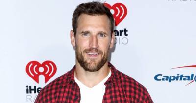 Brooks Laich Opens Up About Getting DMs Amid His Divorce, Admits He’s Never Sent a Dirty Pic - www.usmagazine.com