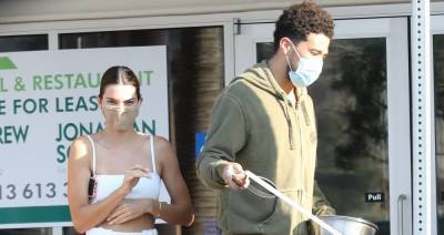 Kendall Jenner & Rumored Boyfriend Devin Booker Run Errands at a Pet Store - www.justjared.com - Malibu