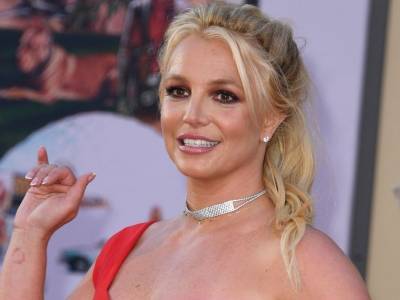 Britney Spears wants father removed as sole conservator - canoe.com