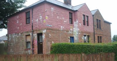 Dumfries house smeared with paint just days after being cleaned following similar attack - www.dailyrecord.co.uk