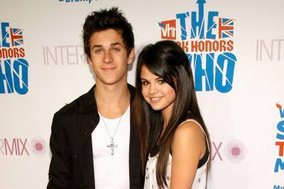 David Henrie teases Wizards of Waverly Place cast is down for reboot - www.hollywood.com