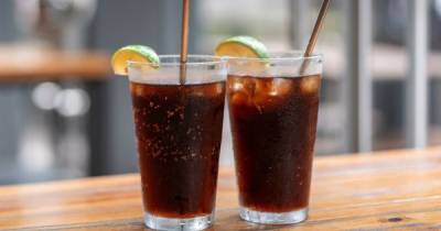 Couple charged £8.20 for two cokes at bar because of ‘Covid fee’ - www.dailyrecord.co.uk