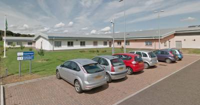Health chiefs close Dundee school after six people test positive for coronavirus - www.dailyrecord.co.uk