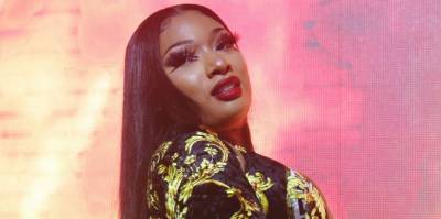 Megan Thee Stallion Just Shut Down Rumors That She Was Lying About Being Shot in Her Feet - www.cosmopolitan.com