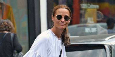 Pippa Middleton Makes a Chic Outing at The Ivy in Chelsea - www.justjared.com - Britain - London - county Garden - county Kings