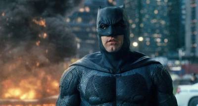 Ben Affleck, Michael Keaton to reprise Batman for a parallel universe The Flash movie; DC fans REACT - www.pinkvilla.com
