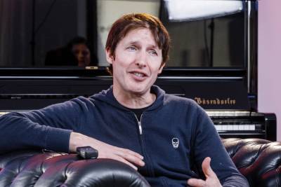James Blunt got scurvy after going on an all-meat diet to spite vegan women - nypost.com - county Bristol