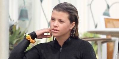 Sofia Richie Flips Over In The Ocean With Her Paddleboard! - www.justjared.com - Los Angeles - county Ocean