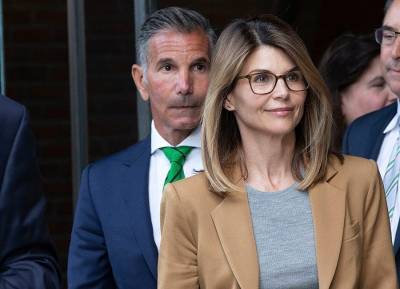 Lori Loughlin and husband receive jail time over college cheating scandal - evoke.ie