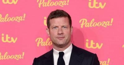 Dermot O'Leary's heartfelt appeal for witnesses after his wedding ring was stolen - www.manchestereveningnews.co.uk