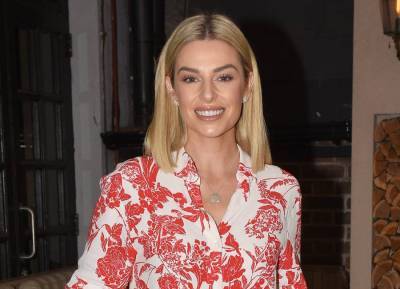 ‘Utter Sh**e’ Pippa O’Connor reacts to troll’s plastic surgery accusations - evoke.ie