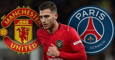Manchester United fans say the same thing about Diogo Dalot amid PSG speculation - www.manchestereveningnews.co.uk - Manchester