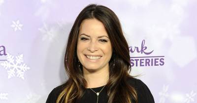 Holly Marie Combs Has a ‘Pretty Little Liars’ Watch Podcast — and May Launch a ‘Charmed’ One Next - www.usmagazine.com