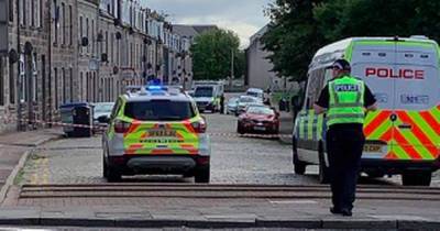 Cops and ambulance race to Aberdeen street amid ongoing incident - www.dailyrecord.co.uk - Scotland