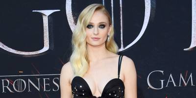 Sophie Turner Reunites With an Iconic 'Game of Thrones' Prop! - www.justjared.com - county Stark - city Sansa, county Stark