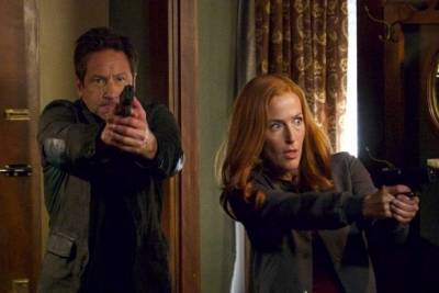‘X-Files’ Cast Reunites to Put a New Spin on the Classic Theme Song (Video) - thewrap.com - New York - county Rock