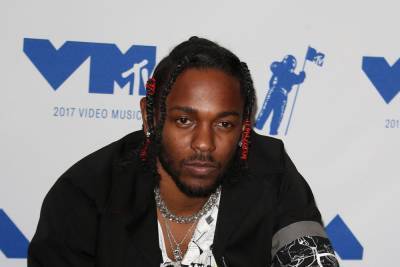 Kendrick Lamar narrates Kobe Bryant birthday ad for Nike - www.hollywood.com - county Lamar