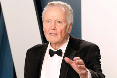 Jon Voight accused of smacking ‘Ray Donovan’ star’s face on set - nypost.com