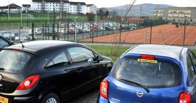 West Dunbartonshire Council take action over school gates gatherings - www.dailyrecord.co.uk