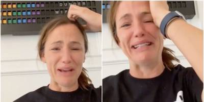 Hi, Jennifer Garner Accidentally Filmed Herself Weeping About 'The Office' in Slow-Motion - www.cosmopolitan.com