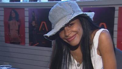 Missy Elliott Remembers Aaliyah on 19th Anniversary of Her Death - www.etonline.com - Bahamas