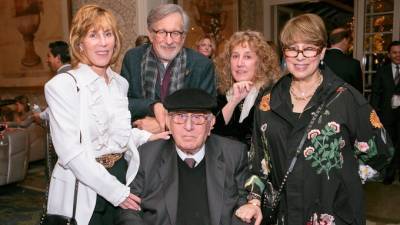 Arnold Spielberg Dies: Father Of Steven Spielberg Was 103 - deadline.com - Ohio