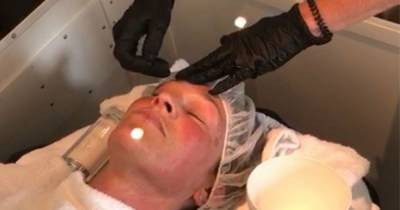 Is this the future of facials? This bizarre-looking beauty 'treatment bubble' might become a permanent fixture in salons - www.ok.co.uk