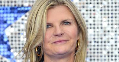 Susannah Constantine posts gory image of her bloodied arm after injuring herself while out jogging - www.ok.co.uk