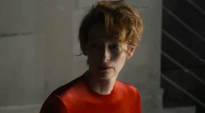 Tilda Swinton Is Back In Action In First Look Footage Of Pedro Almodóvar’s Short ‘The Human Voice’ - etcanada.com