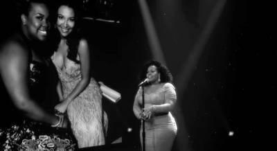 Amber Riley Sings a Tribute for Naya Rivera on 'Jimmy Kimmel Live' - Watch Now! - www.justjared.com