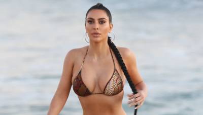 Kim Kardashian Flaunts Her Curves in a Bikini - See the Beach Photos! - www.justjared.com - Malibu - Wyoming