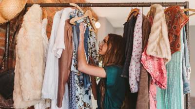 The Best Clothing Subscription Box -- Stitch Fix, Rent the Runway, Frank and Oak and More - www.etonline.com