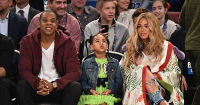 Beyonce and Jay-Z cruise The Hamptons with children and Twitter CEO Jack Dorsey - www.msn.com