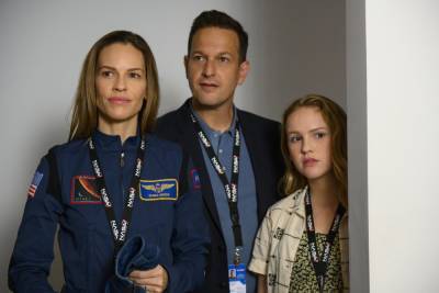 ‘Away’ Review: Hilary Swank’s Netflix Mission to Mars Fizzles - variety.com