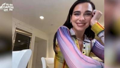 Dua Lipa Reveals Boyfriend Anwar Hadid Bought Her The Perfect Gift For Her 25th Birthday - etcanada.com - Malibu