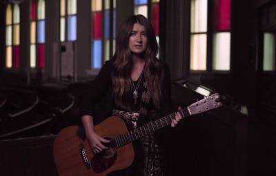 Tenille Townes Floats With Magical Cover Of ‘Hallelujah’ - etcanada.com