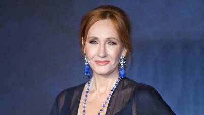 J.K. Rowling Returning Human Rights Award After Kennedy Family Member Accuses Her of Transphobia - www.etonline.com