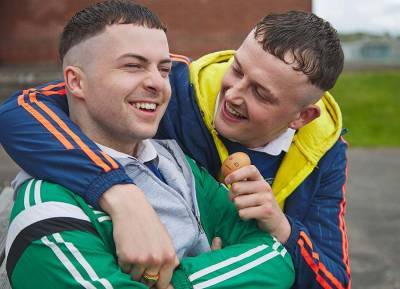 Viewers loved The Young Offenders ‘poignant’ season finale - evoke.ie - Spain