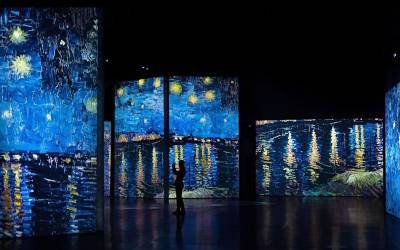 Vincent Van Gogh Shines Amidst Shipping Containers and the Night Sky - gaynation.co - New Zealand - Netherlands