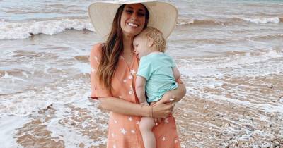 Stacey Solomon urges Brits to do staycations instead of foreign holidays after ‘magical’ weekend by the sea - www.ok.co.uk