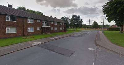 Firefighters and police called after flat fire breaks out in Salford - www.manchestereveningnews.co.uk - county Martin