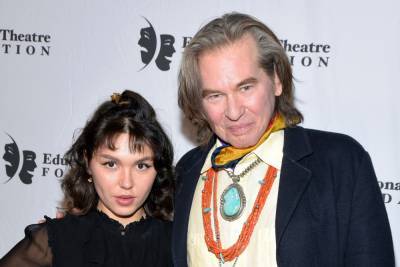 Val Kilmer Talks About How He Has Learned To Communicate After Tracheotomy - etcanada.com